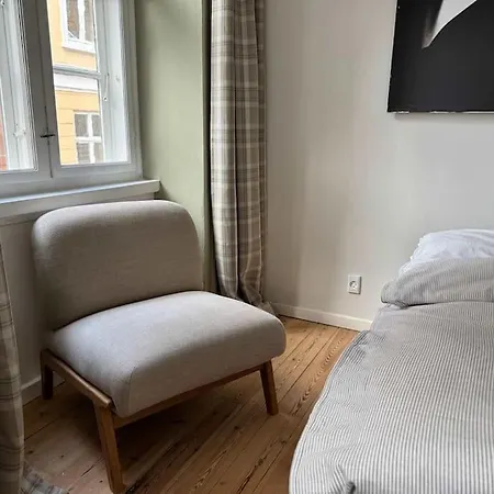 Perfect Super Central 2Br Apartment